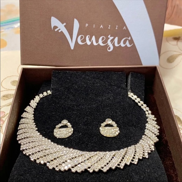 🇮🇹 Venice Italy Diamond Necklace & Earring Set - Picture 8 of 10